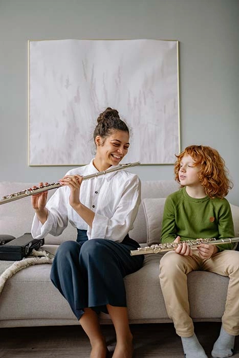 A student discovering music